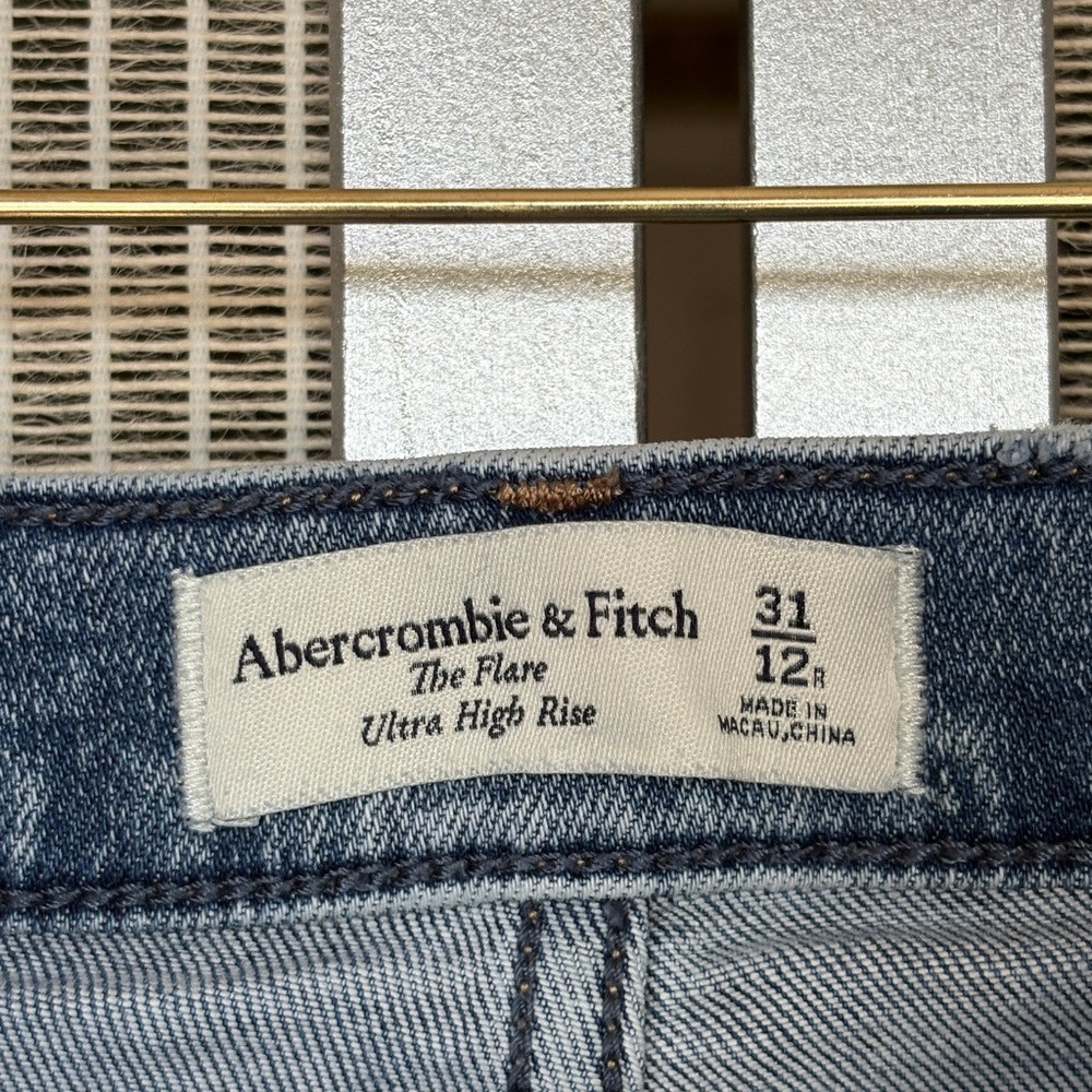 Abercrombie & Fitch Blue Flare Wide Leg Jeans - Picture 7 of 10